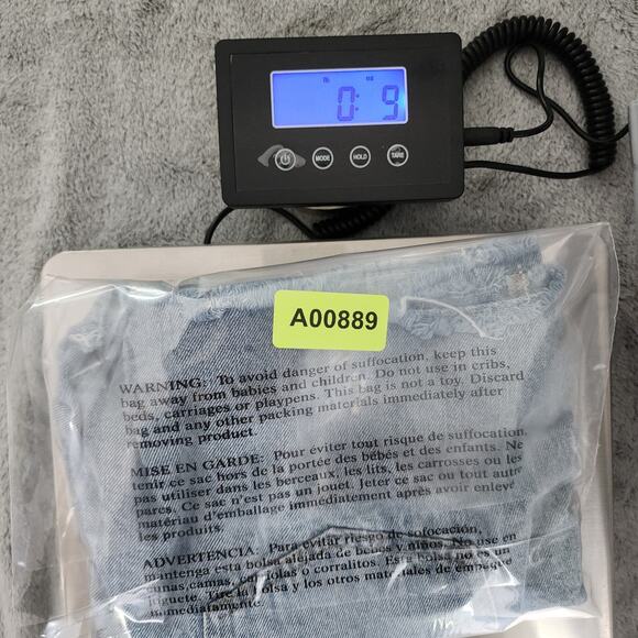 RSQ Shorts Womens 31 Blue Light Wash Distressed Cut Off High Rise Button Fly - Picture 11 of 11